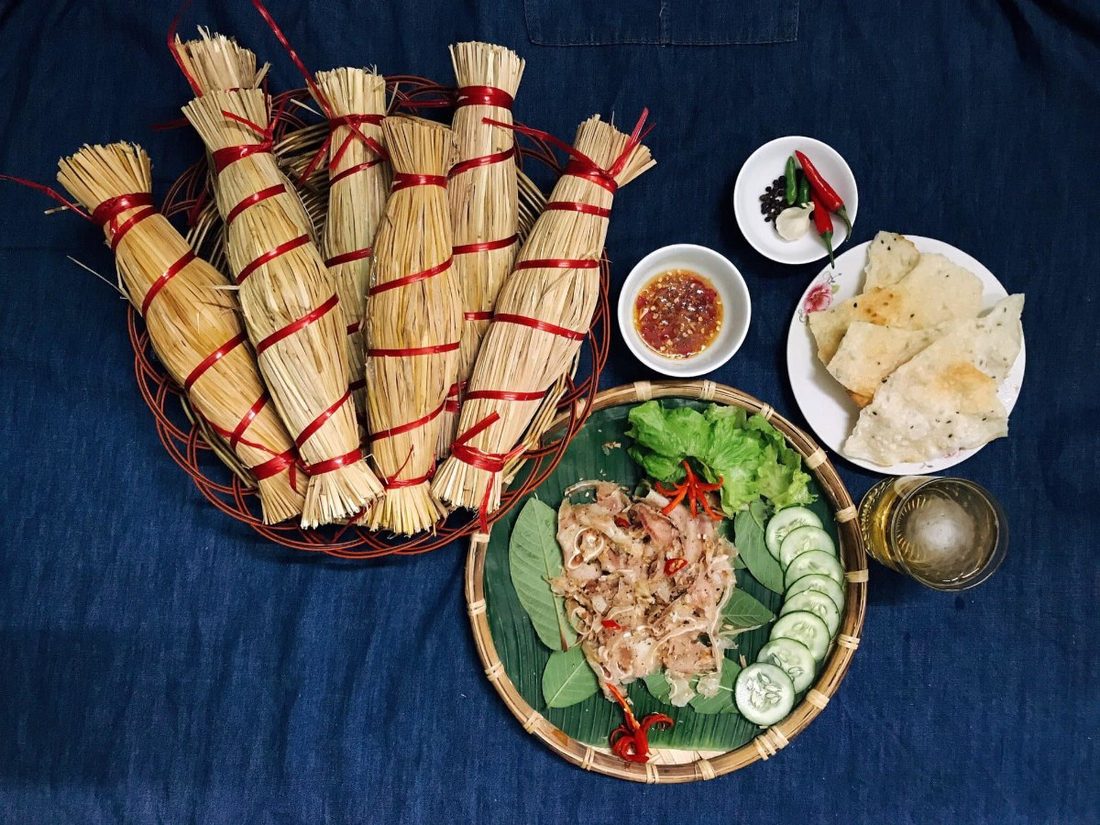Tré bó rơm Tây Sơn bày trên mâm